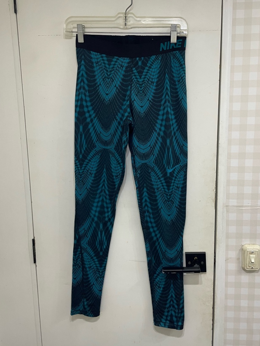 Nike Pro blue patterned leggings tights M athletic
